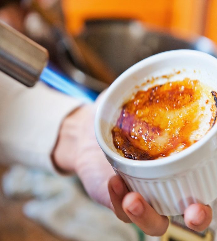 Crème brûlée s voćem (lagani)